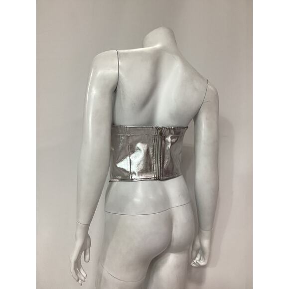 Line & Dot 'Tinsley' Silver Faux Leather Strapless Top Size M - Picture 3 of 4